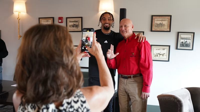 Floyd Street Media campaign moment